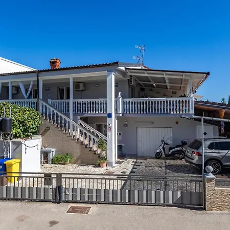 Kreslin 3* 반타치치